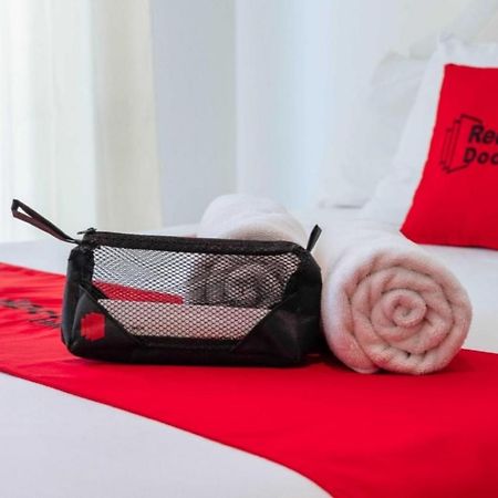 Reddoorz @ Maganda Drive In Hotel Pampanga Angeles Zewnętrze zdjęcie